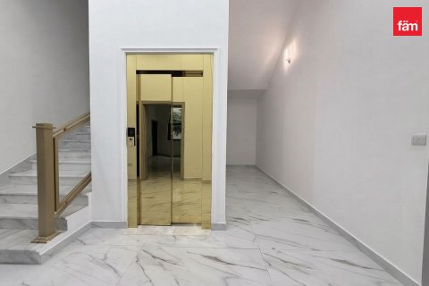 וילה להשכרה ב Dubai, איחוד האמירויות  5 חדרי שינה, 930.2 מ"ר, מספר 761021 - תמונה 23