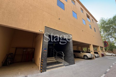 Ajman、UAE にあるビル販売中 1033 m2、No639035 - 写真 2