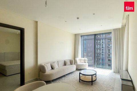 Dubai、UAEにあるマンション 2ベッドルーム、102.7 m2 No741468