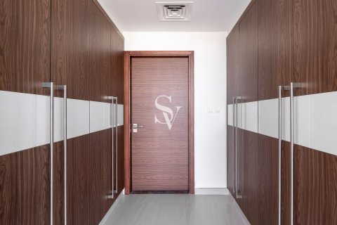 Huoneisto Bur Dubai, Arabiemiraatit 2 makuuhuonetta, 137 m2 № 718859 - kuva 16