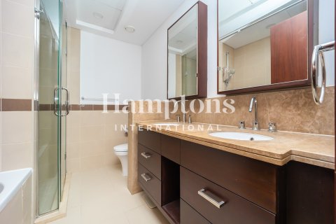 Downtown Dubai (Downtown Burj Dubai)、Dubai、UAEにあるマンション 2ベッドルーム、114.321 m2 No707330