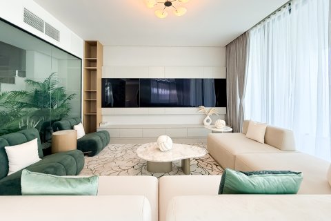 Villa sa Sharjah Waterfront City, UAE 5 silid-tulugan, 352.93 sq.m. № 749130