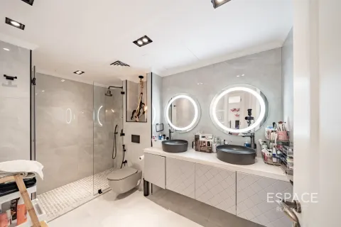 Vila v The Springs, Dubai, SAE 4 spálne, 228 m2 č. 662543 - Fotografia 14