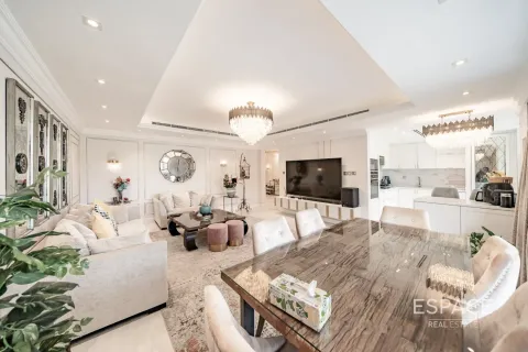 Vila v The Springs, Dubai, SAE 4 spálne, 228 m2 č. 662543 - Fotografia 4