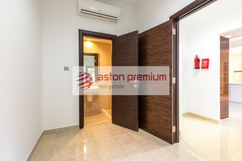 Villa in The Sustainable City, Dubai, UAE 3 bedrooms, 316 sq.m. № 703453 - photo 11