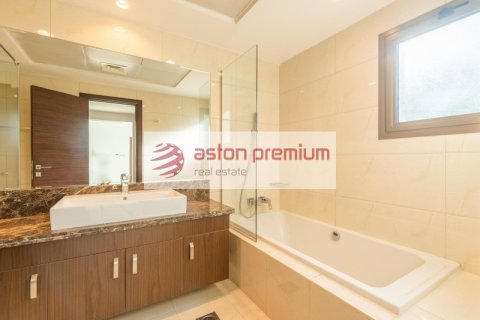Villa in The Sustainable City, Dubai, UAE 3 bedrooms, 316 sq.m. № 703453 - photo 18