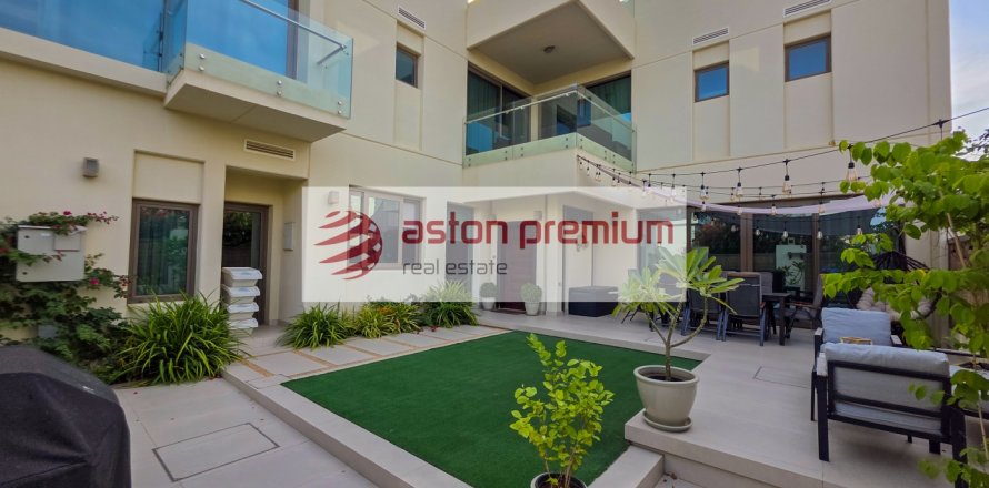 Villa in The Sustainable City, Dubai, UAE 3 bedrooms, 316 sq.m. № 703453