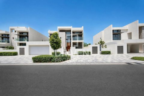 Vila u gradu Mohammed Bin Rashid City, Dubai, UAE 4 spavaće sobe, 744.8 m2 Br. 759530 - Slika 2
