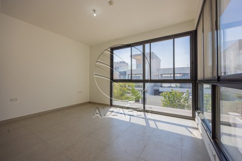 خانه شهری برای فروش در Abu Dhabi، امارات متحده عربی 3 خوابه ، 198 متر مربع ، شماره 662992 - تصویر 6