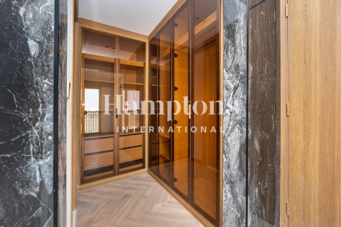 Radový dom v Jumeirah Golf Estates, Dubai, SAE 3 spálne, 264.95935600 m2 č. 702031 - Fotografia 10