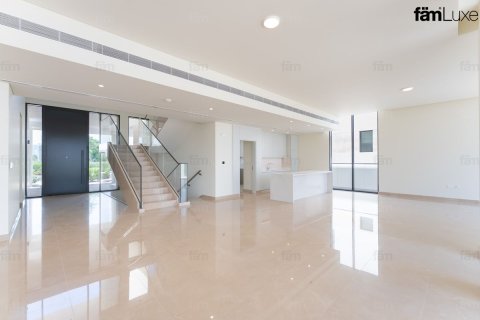 Villa à Dubai Hills Estate, Dubai, EAU: 5 chambres, 659.2 m2 № 715325
