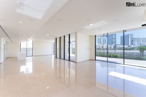 Vila u Dubai Hills Estate, UAE 5 spavaćih soba, 659.2 m2 Br. 715325 - fotografija 5