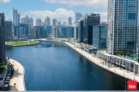 דירה ב Business Bay, Dubai, איחוד האמירויות 2 חדרי שינה, 114.1 מ
