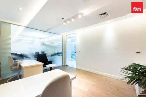 Kancelarija u Business Bay, Dubai, UAE 244.8 m2 Br. 715337 - fotografija 23