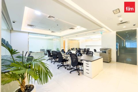 Kancelarija u Business Bay, Dubai, UAE 244.8 m2 Br. 715337 - fotografija 12