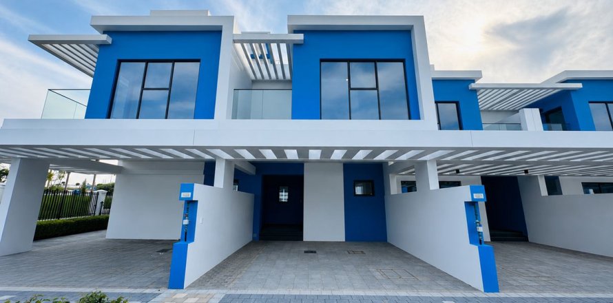 Townhouse di Dubai, UEA 4 kamar tidur, 144 m2 nomor 715339