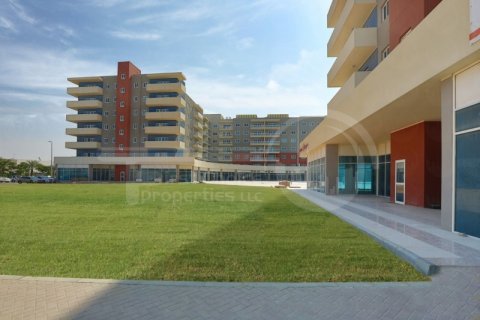 Apartman u Al Reef, Abu Dhabi, UAE 1 spavaća soba, 92.9 m2 Br. 731175 - fotografija 15