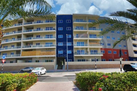 Apartman u Al Reef, Abu Dhabi, UAE 1 spavaća soba, 92.9 m2 Br. 731175 - fotografija 3