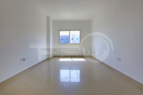 Apartament de vânzare în Al Reef, Abu Dhabi, EAU 2 dormitoare, 114 mp.  №731172 - poză 9
