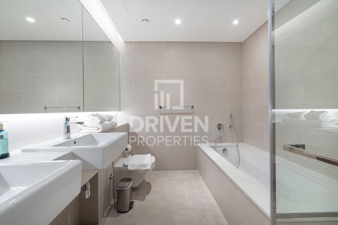 Apartment in Al Wasl, Dubai, UAE 2 bedrooms, 147.25 sq.m. № 742420 - photo 17