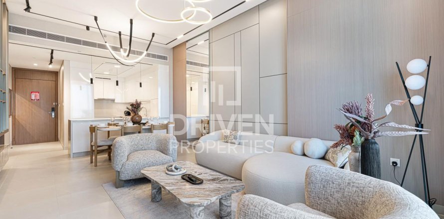 Apartment in Al Wasl, Dubai, UAE 2 bedrooms, 147.25 sq.m. № 742420