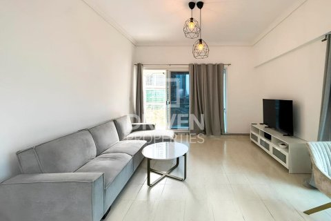 Apartment in Jumeirah Lake Towers, Dubai, UAE 1 bedroom, 69.96 sq.m. № 742422 - photo 4