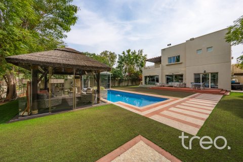 Vila v Meadows, Dubai, SAE 4 ložnice, 812.07 m² Č.: 733424 - fotografie 24