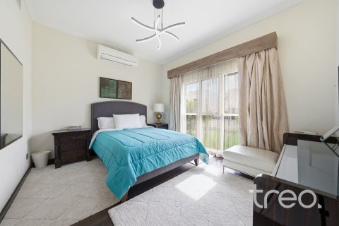 Villa uthyres i Meadows, Dubai, UAE 4 sovrum, 812.07 kvm Nr. 733424 - fotografi 14