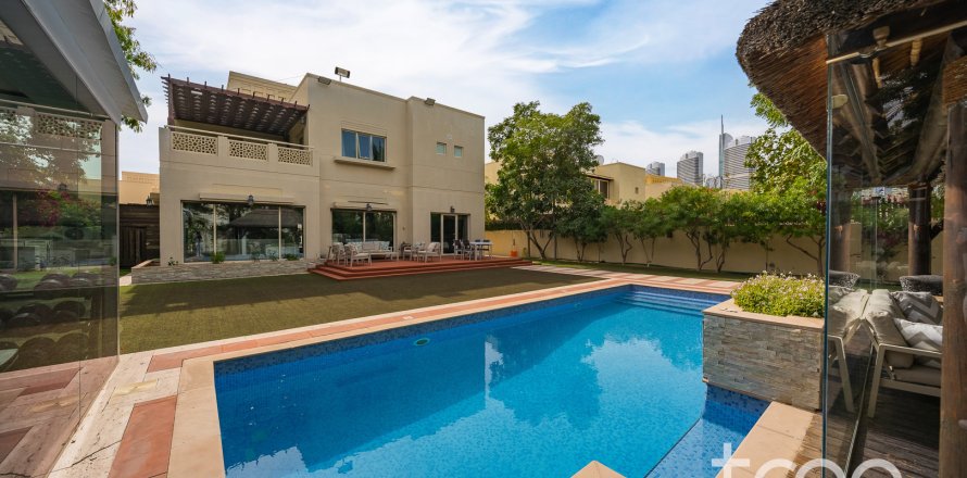 Vila v Meadows, Dubai, SAE 4 ložnice, 812.07 m² Č.: 733424
