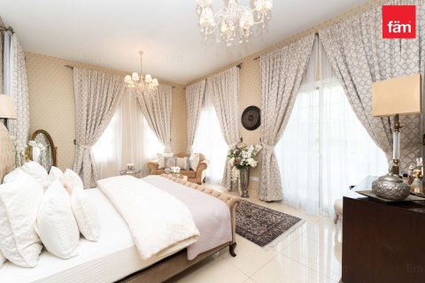 Dubai, UAE의 판매용 빌라 침실 5개, 770.9제곱미터 번호 726359 - 사진 9