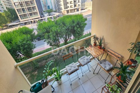 Müüa korter asukohaga Greens, Dubai, AÜE: 1 magamistoaga, 70 m² Nr 711903 - pilt 3
