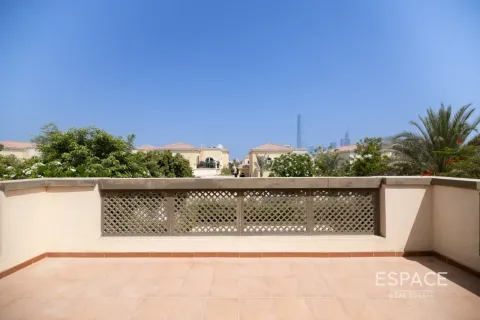Villa zur Miete in Jumeirah Park, Dubai, VAE 4 Schlafzimmer, 471 m2 Nr. 738230 - Foto 18