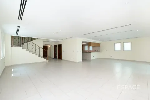 Villa zur Miete in Jumeirah Park, Dubai, VAE 4 Schlafzimmer, 471 m2 Nr. 738230 - Foto 4