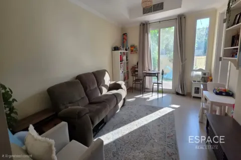 Villa para arrendamento em The Springs, Dubai, EAU 2 quartos, 153 m2 № 738227 - foto 2