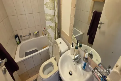 Villa para arrendamento em The Springs, Dubai, EAU 2 quartos, 153 m2 № 738227 - foto 8