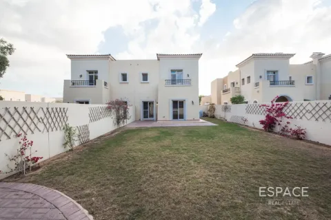 The Lakes、Dubai、UAE にあるヴィラの賃貸物件 3ベッドルーム、209 m2、No738228 - 写真 1
