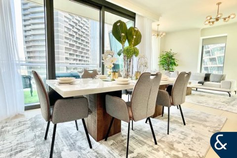 آپارتمان برای اجاره در Downtown Dubai (Downtown Burj Dubai)، Dubai، امارات متحده عربی 3 خوابه ، 180 متر مربع ، شماره 668481 - تصویر 3