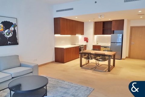 Apartament do wynajęcia w Jumeirah, Dubai, ZEA 1 sypialnia, 82 mkw., nr 668482 - zdjęcie 1