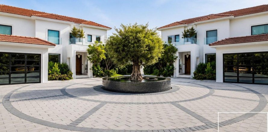 Villa i Jumeirah Islands, Dubai, UAE 4 soveværelser, 1025.93 kvm № 764730