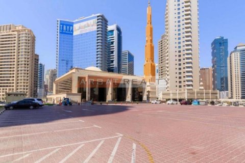 Tanah di Barsha Heights (Tecom), Dubai, UEA 4972.26 m2 nomor 764726 - foto 4