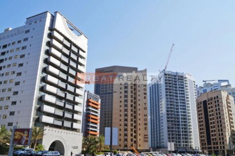 Tanah di Barsha Heights (Tecom), Dubai, UEA 4972.26 m2 nomor 764726 - foto 2