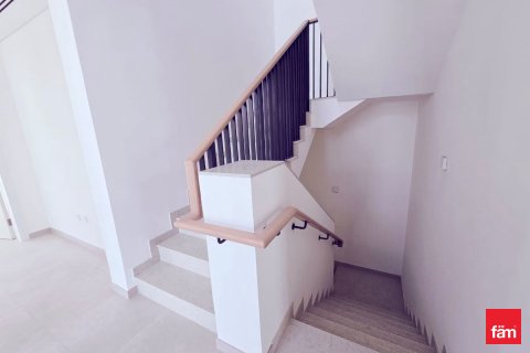 Vilë në Dubai, Emiratet e Bashkuara Arabe 4 dhoma gjumi, 460.3 m2. № 635677 - Foto 5