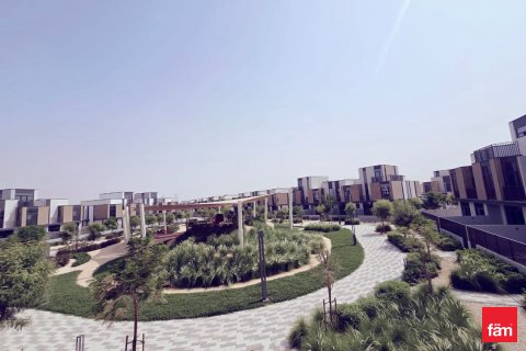 Vilë në Dubai, Emiratet e Bashkuara Arabe 4 dhoma gjumi, 460.3 m2. № 635677 - Foto 14