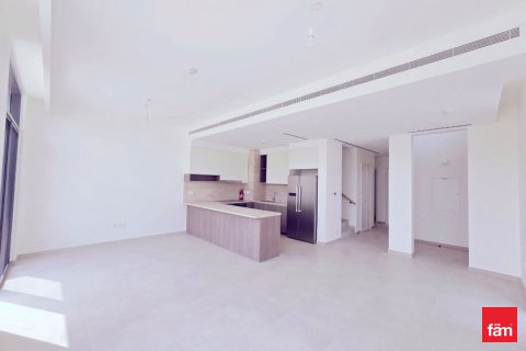 Vilë në Dubai, Emiratet e Bashkuara Arabe 4 dhoma gjumi, 460.3 m2. № 635677 - Foto 2
