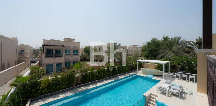 Vila u gradu Jumeirah Village Triangle, Dubai, UAE 2 spavaće sobe, 710 m2 Br. 643643