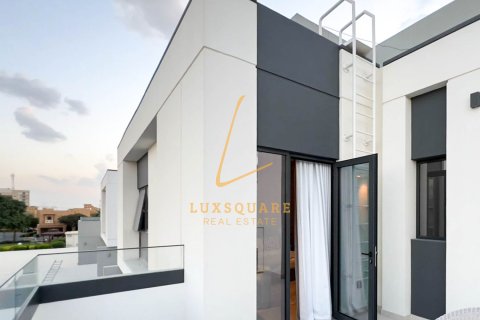 Villa à louer à Al Furjan, Dubai, EAU 4 chambres, 336 m2 № 735976 - photo 18