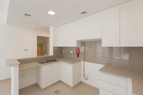 Řadový dům v Town Square, Dubai, SAE 4 ložnice, 272 m² Č.: 735904 - fotografie 1