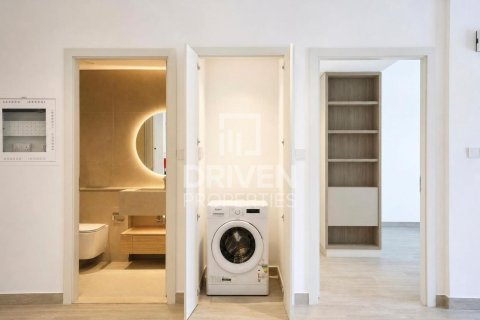 Apartment til salg i Al Satwa, Dubai, UAE 2 soveværelser, 103.49 kvm № 766961 - foto 16