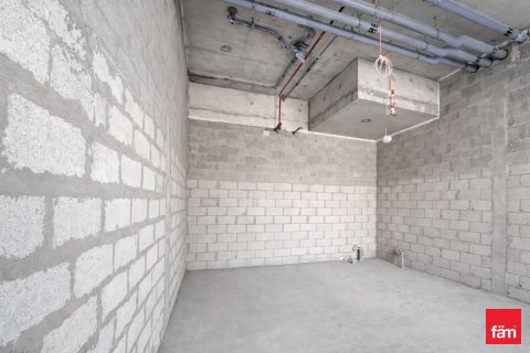 Myymälä Business Bay, Dubai, Arabiemiraatit 35.3 m2 № 696922