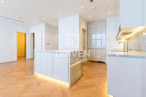 Apartment til leje i Palm Jumeirah, Dubai, UAE 2 soveværelser, 158.77 kvm № 768069 - foto 3